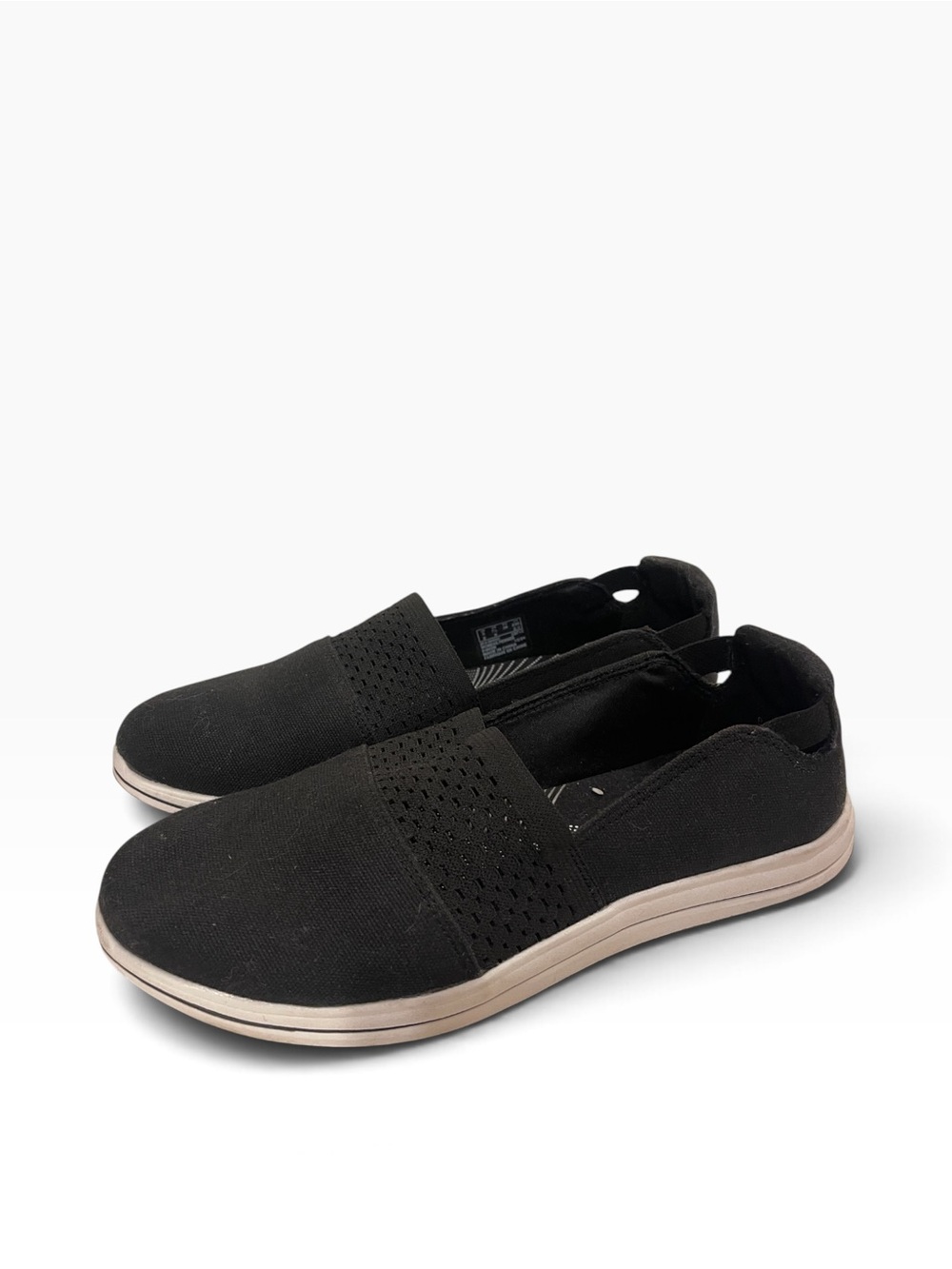 Women’s Clark’s Cloudsteppers Breeze Shore Casual Slip-On Shoes in Black